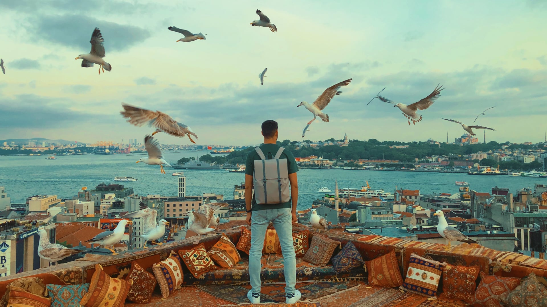 OPPO Find N2 Flip | Champions League Final